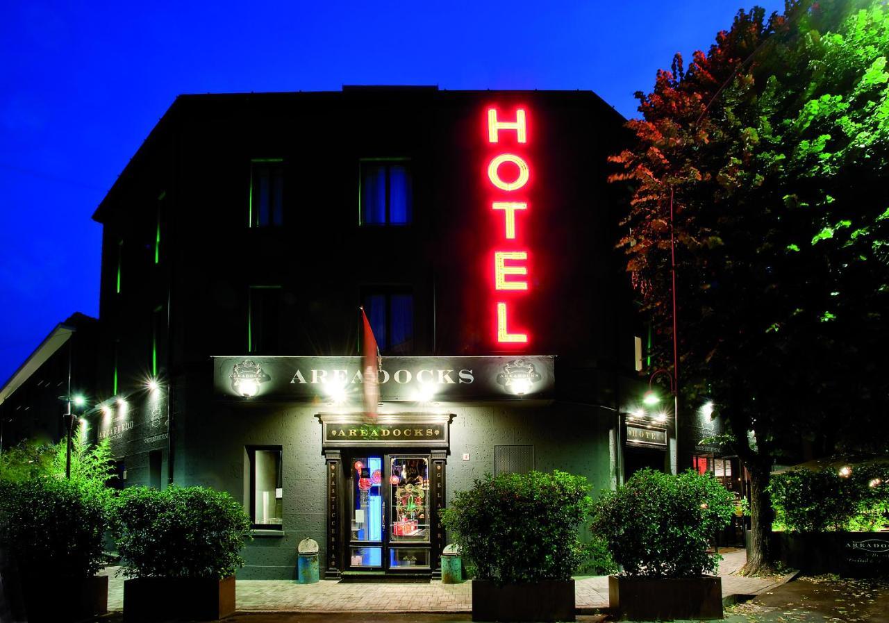 Areadocks Boutique Hotel Brescia Esterno foto