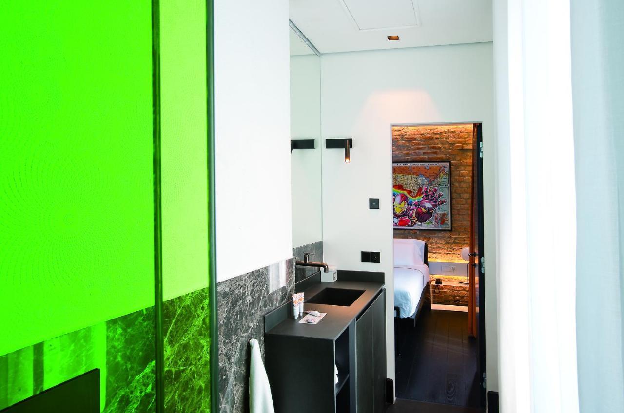 Areadocks Boutique Hotel Brescia Esterno foto